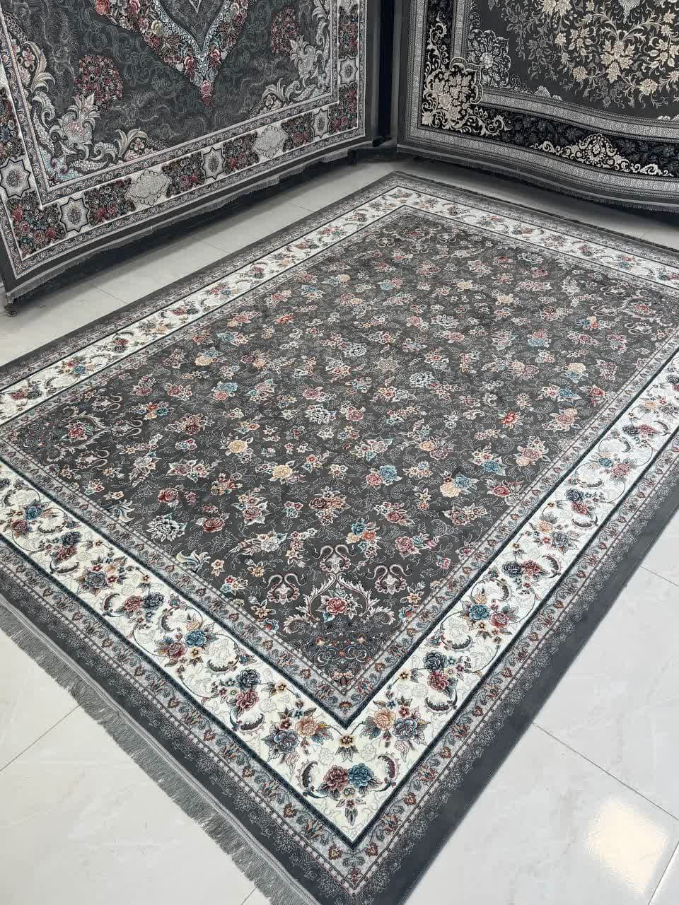 فرش 700 شانه گیلدا